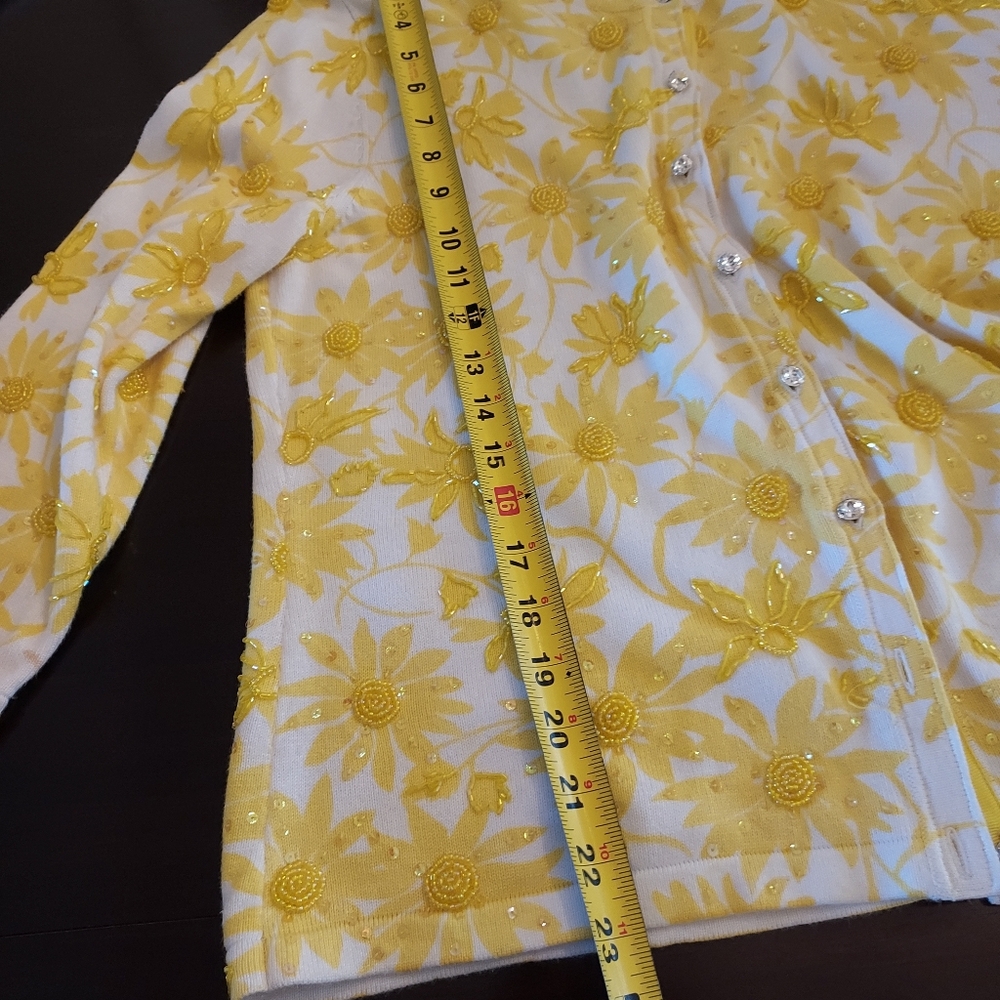 Beaded & Embroidered Yellow Flowered Cardigan Sweater By Just B. Sz. L. - Picture 13 of 13